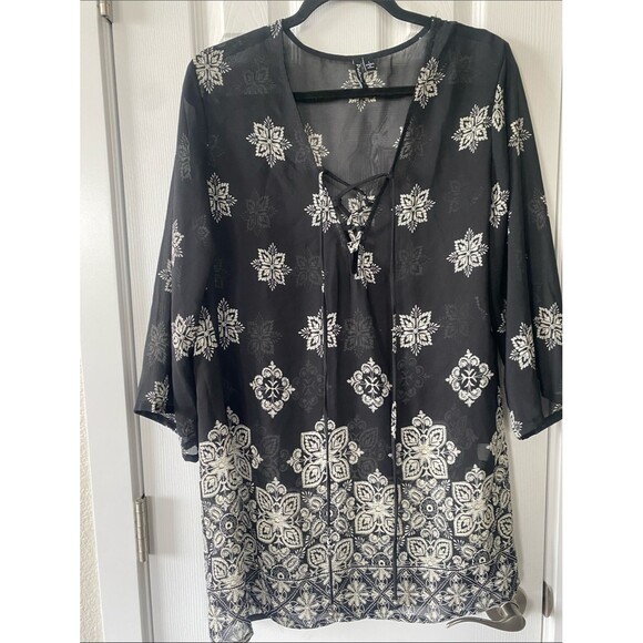 Unbranded Tops - PontoCruz Black & White Lace-Up Boho Swimsuit Cover and Tunic Top Size L